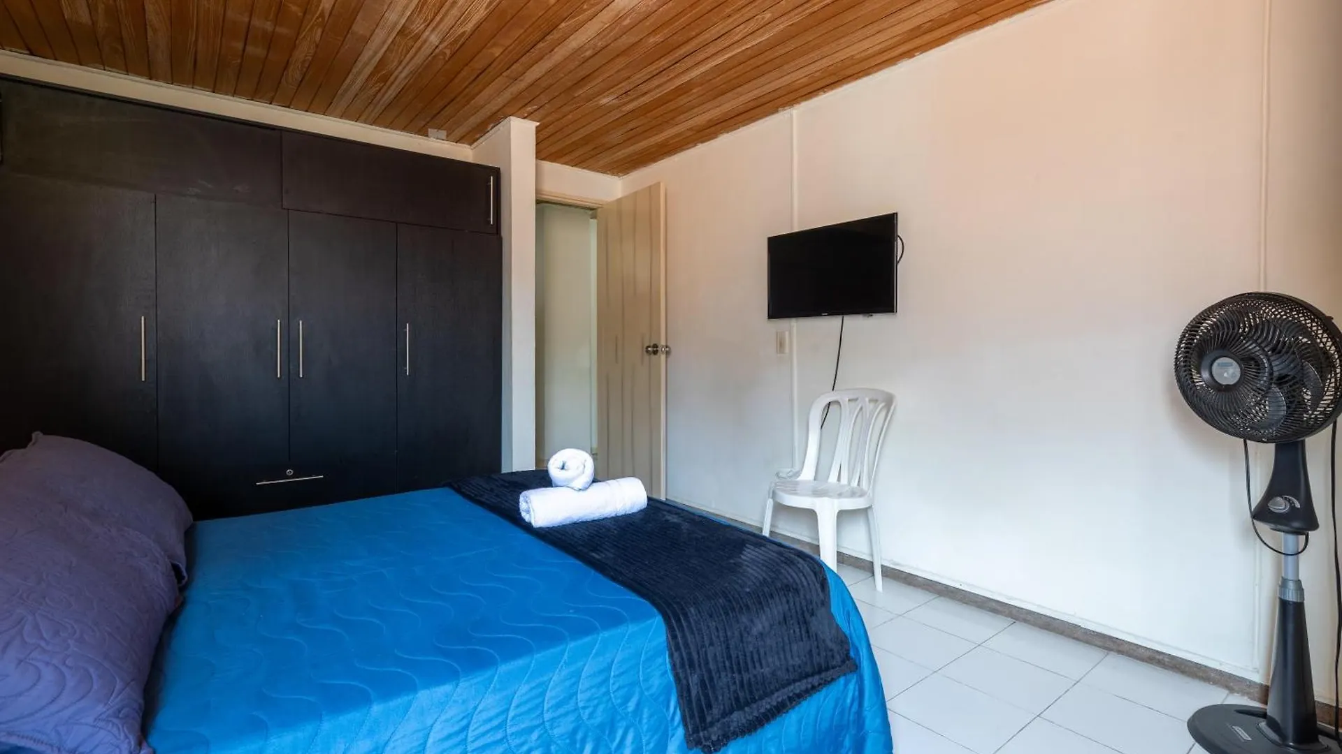 Apartamento Grande, Hermoso, Acogedor Y Privado Medellin 0*,