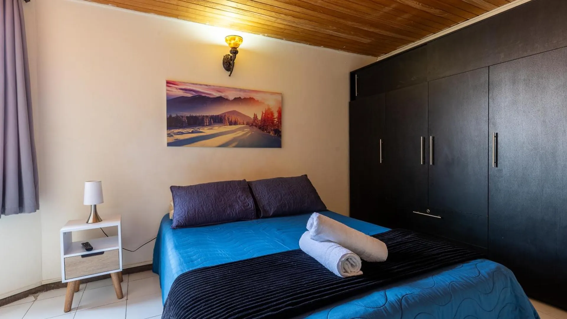 Apartamento Grande, Hermoso, Acogedor Y Privado Medellin 0*,  Colombia